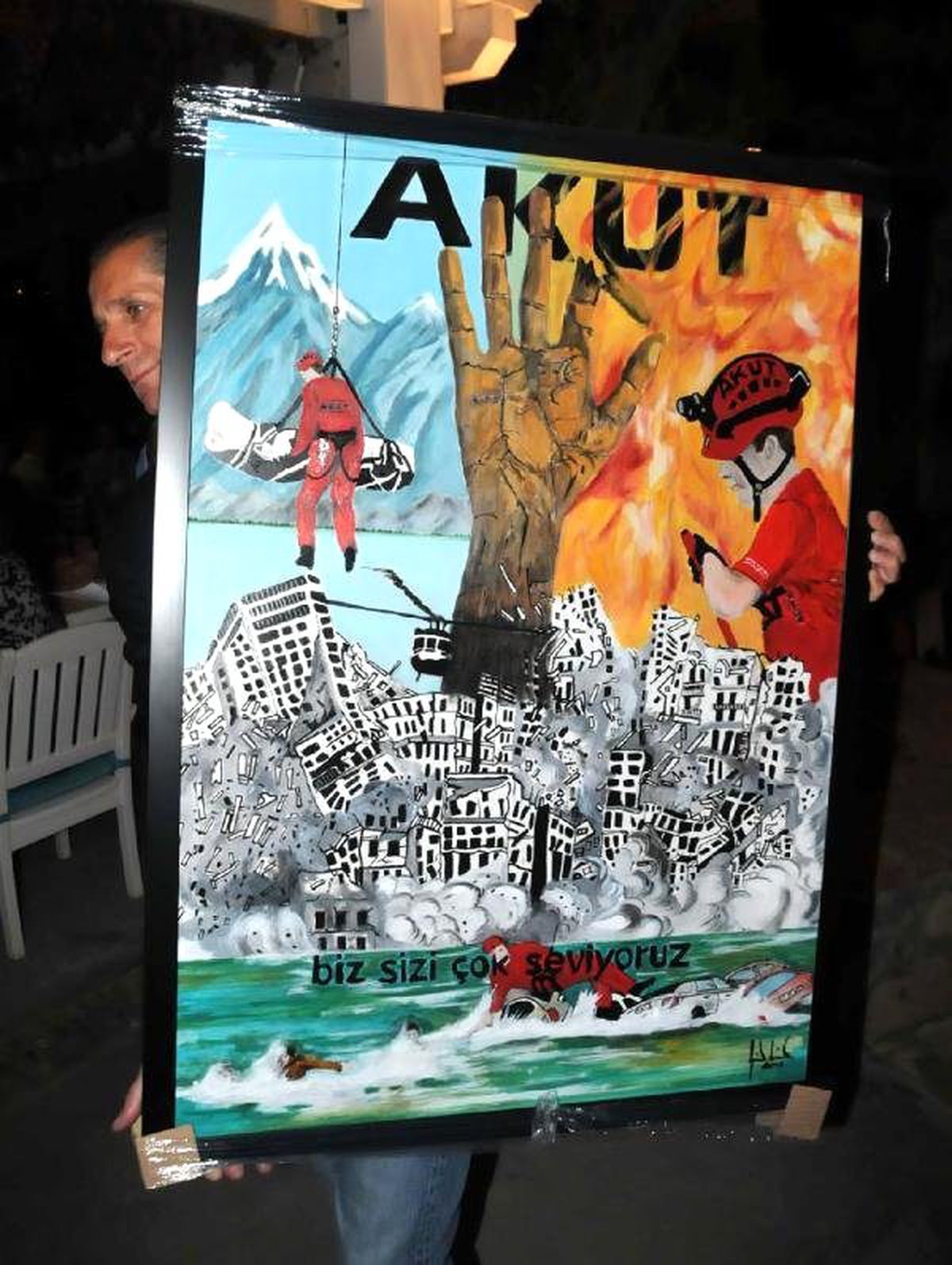Akut 20\'nci Yaşını Bodum\'da Kutladı