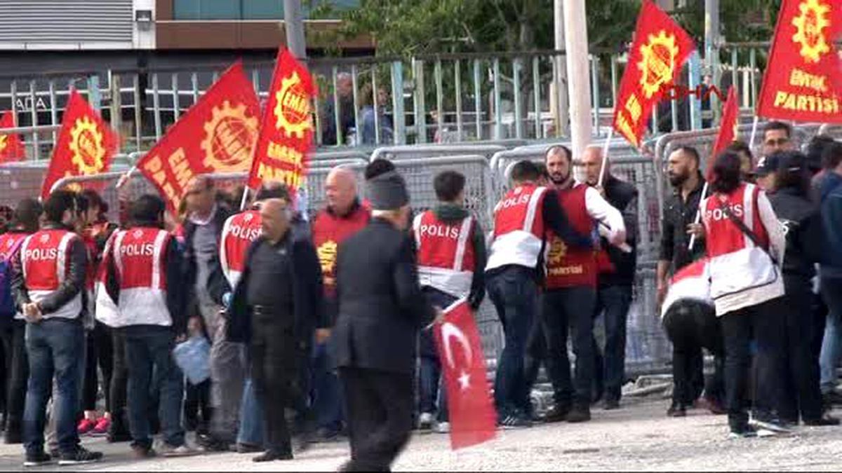 Bakırköy\'de Toplanmalar Başladı