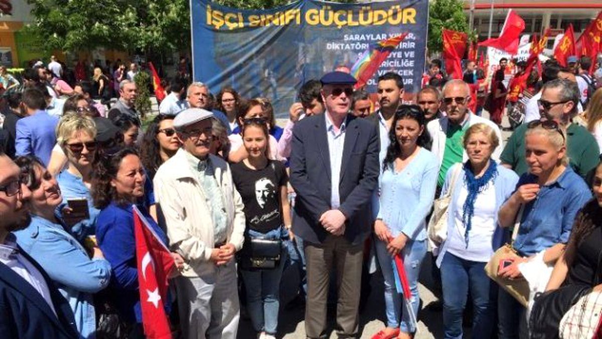 Başkan Kurt, 1 Mayıs Kutlamalarında İşçileri Yalnız Bırakmadı
