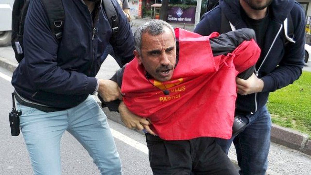 Beşiktaş\'ta Polis Müdahalesi