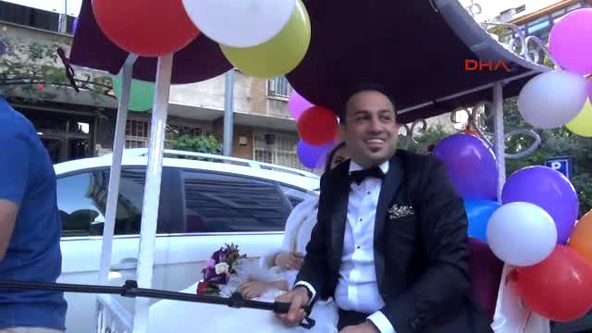 Bisiklet Tutkunu Çift, \'Gelin Bisikleti\' ile Nikah Masasına Gitti