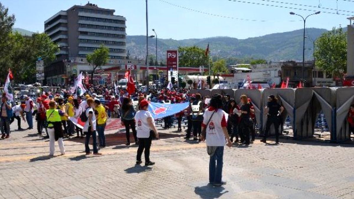 Bursa\'da İşçiler Kendi Bayramlarını Yaşayamadı