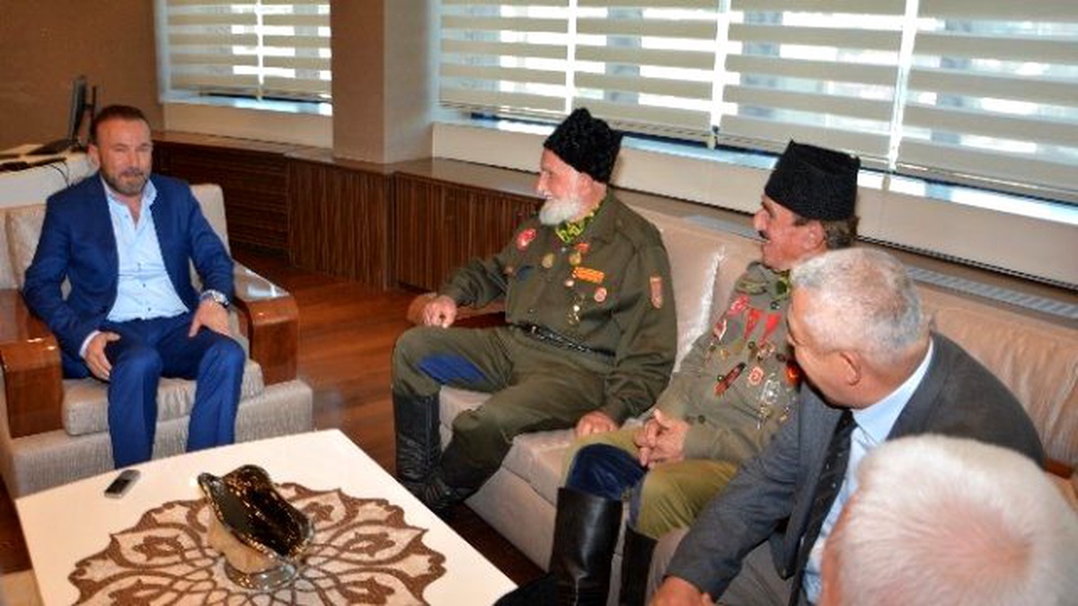 Çanakkale Gazilerinden Başkan Doğan\'a Ziyaret