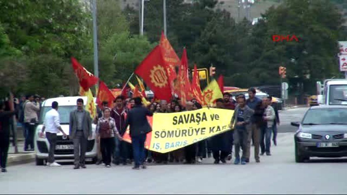 Elazığ\'da 1 Mayıs Emek ve Dayanışma Günü Kutlandı