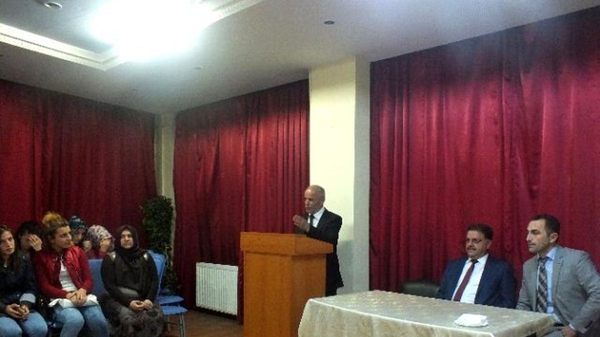 Öğrencilere Seminer Verildi