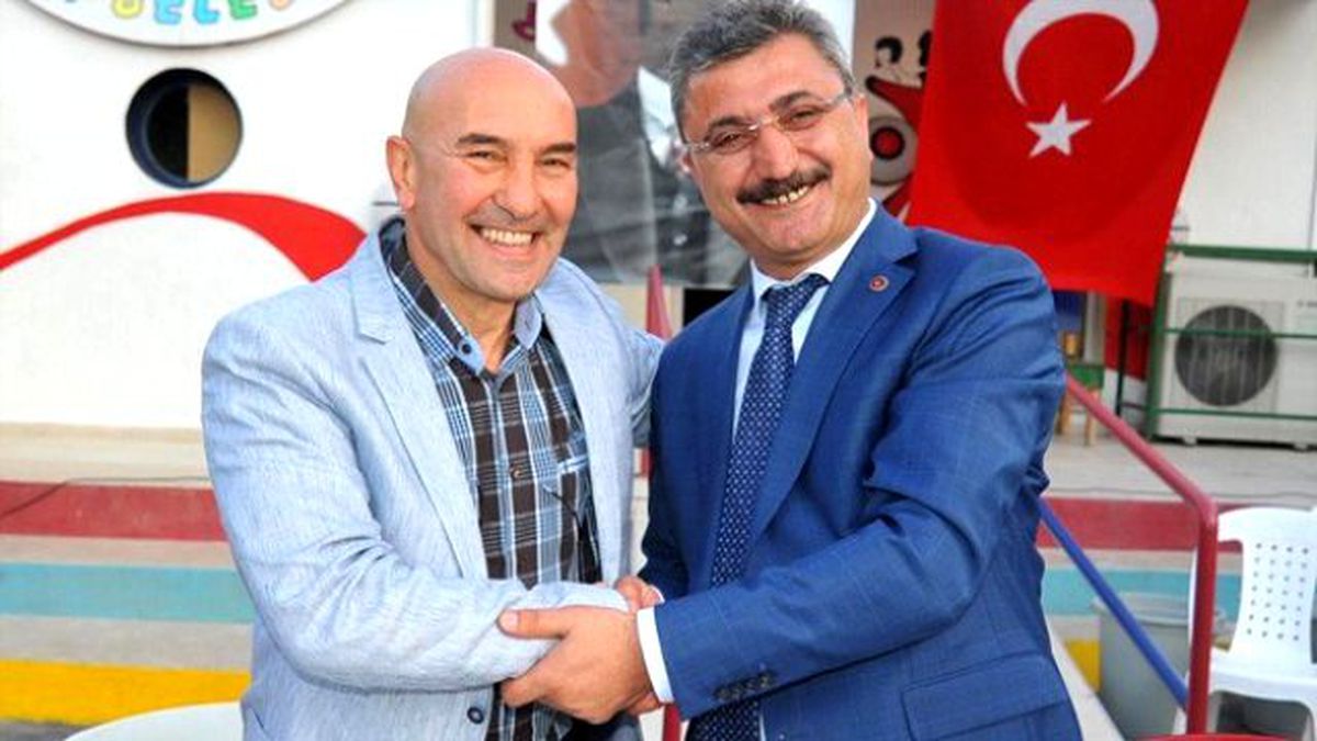 Seferihisar Belediyesi\'nde Toplu Sözleşme Sevinci