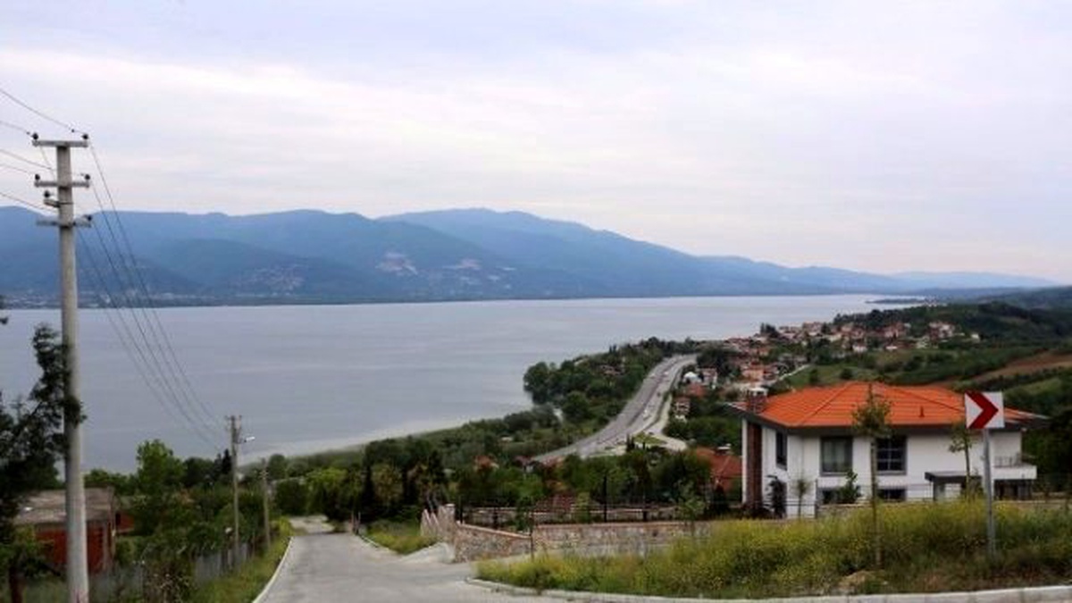 Serdivan Belediyesi Esentepe İçin Kolları Sıvadı
