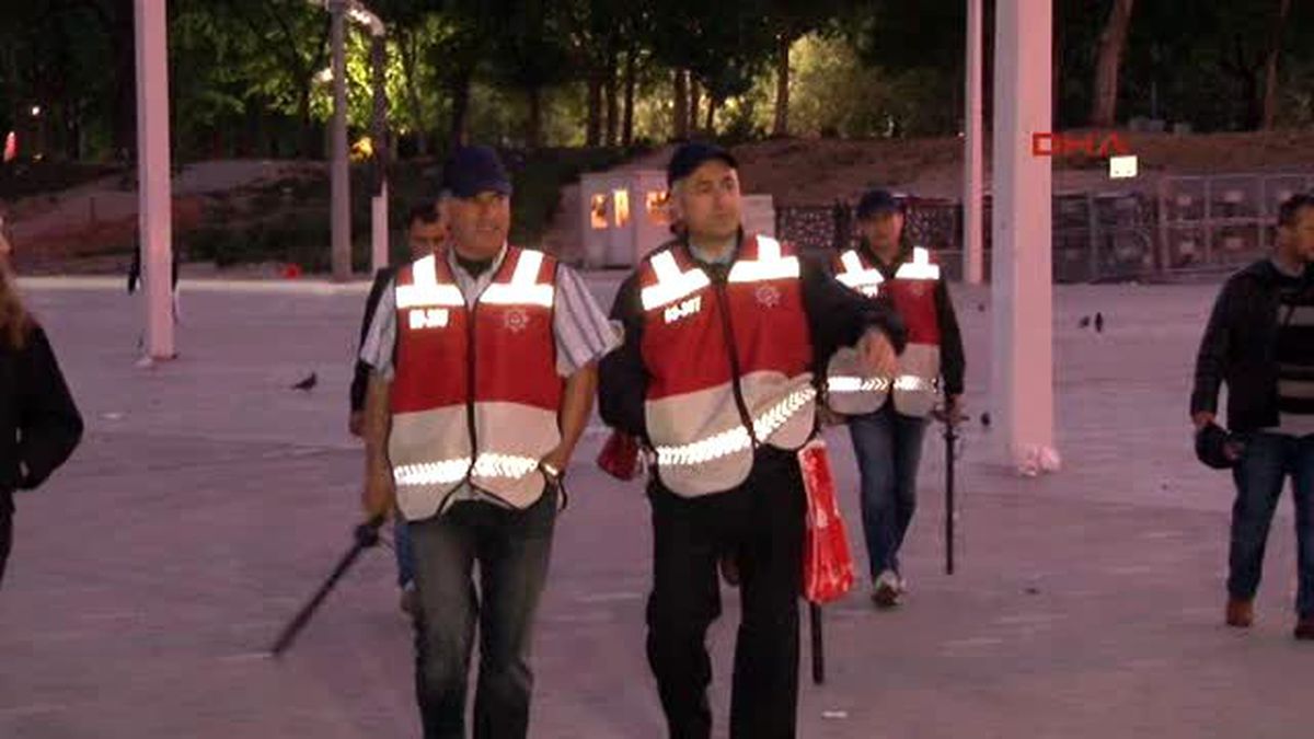Taksim Meydanı\'nda Polis Önlemi