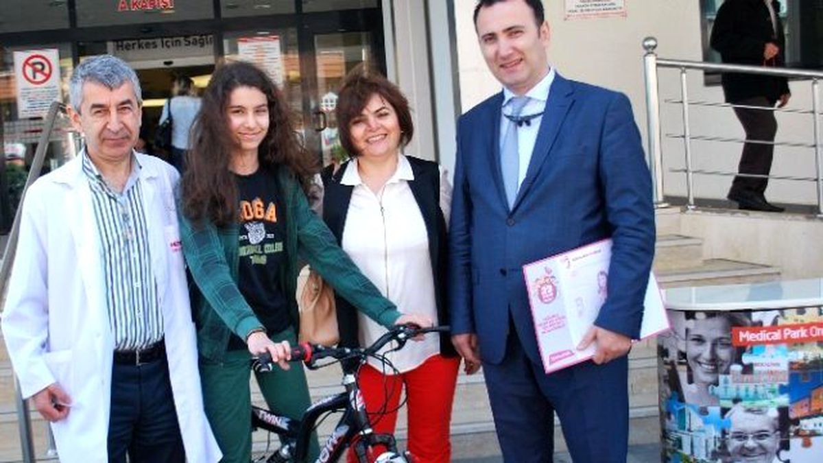 23 Nisan Resminden Bisiklet Kazandı