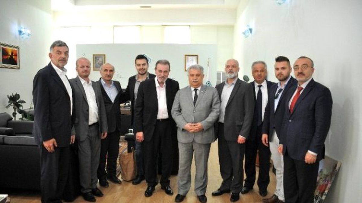 Boşnak Heyetten Rektör Şeker\'e Ziyaret