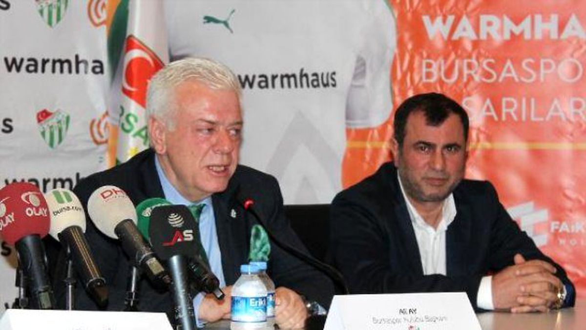 Bursaspor Başkanı Ali Ay: "Hamzaoğlu\'ndan Fedakarlık İstedik"