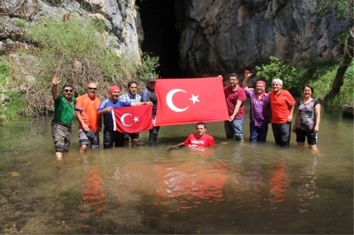 Çamlık Mağaralarını Tanıtmak İçin Yürüdüler