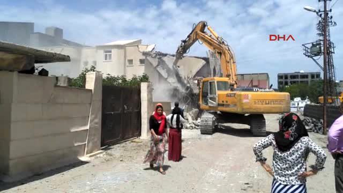 İdil\'de Operasyonlardan Etkilenen 600 Ev İçin Yıkım Kararı 2-