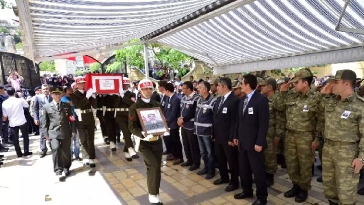 Kahramanmaraş Şehidini Gözyaşlarıyla Uğurladı