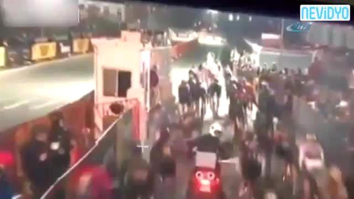 Onlarca Bisikletli Birbirine Böyle Girdi