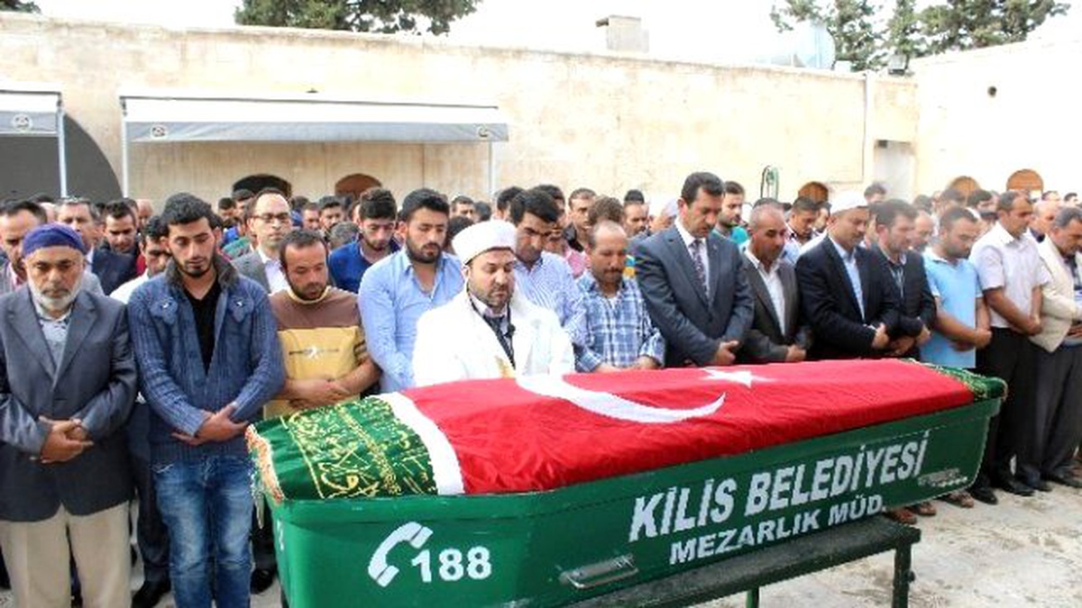 Roketli Saldırıda Hayatını Kaybeden İsmail Ufak Defnedildi