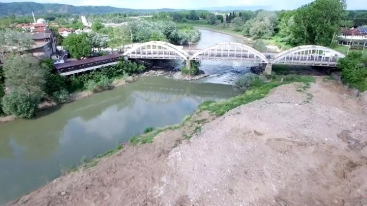 Sakarya Nehri Yatağı Genişletiliyor