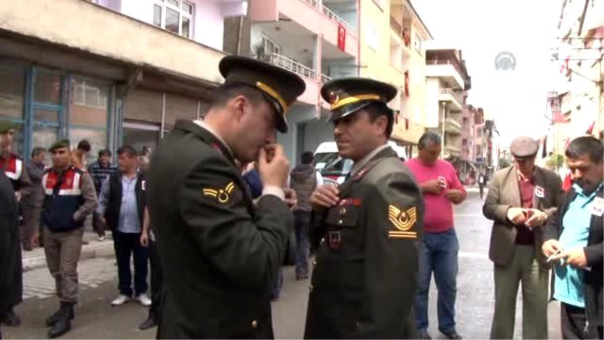 Zonguldak Şehidini Uğurladı