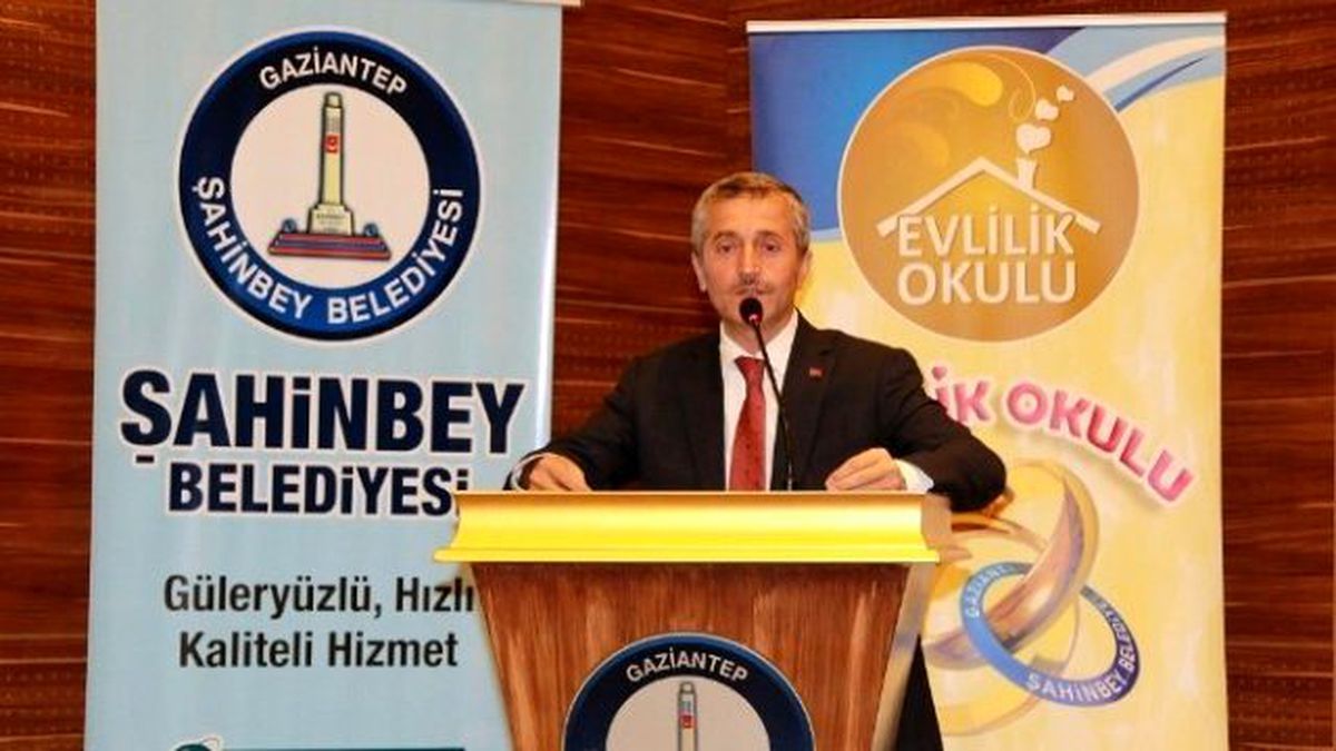 Eğitimlerini Tamamlayan 101 Çifte Çifte Sertifika ve Hediye