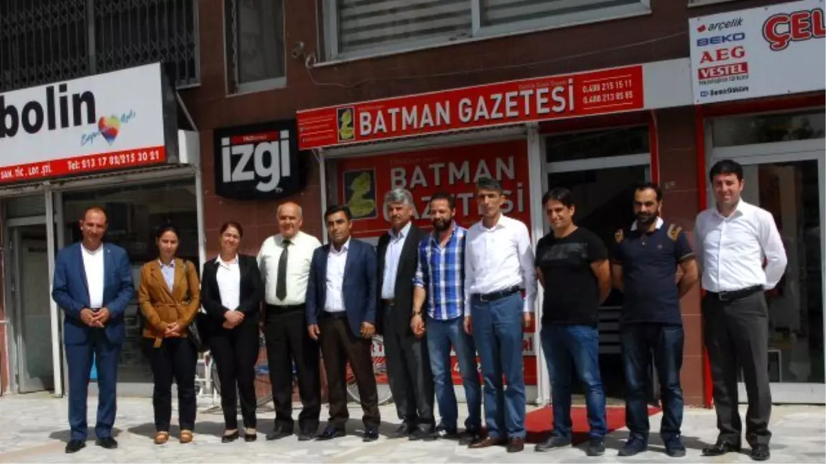 HDP\'nin Yeni Yönetimi Basın Kuruluşlarını Ziyaret Etti