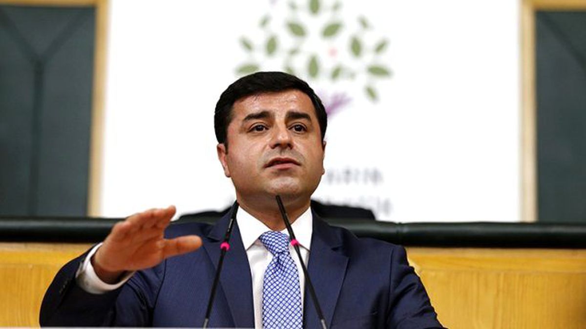 Demirtaş: Halk İsterse Birden Fazla Parlamento Kurar