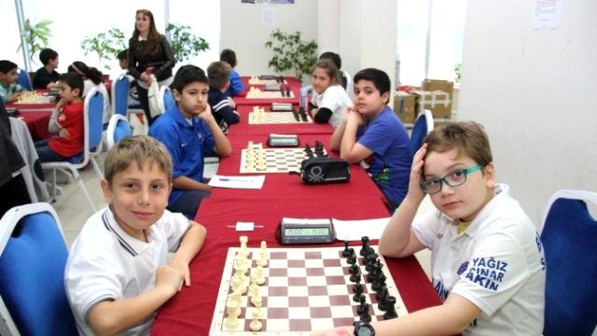 Kartal Milli Eğitim Okul Sporları Şenliği Satranç Turnuvası Başladı