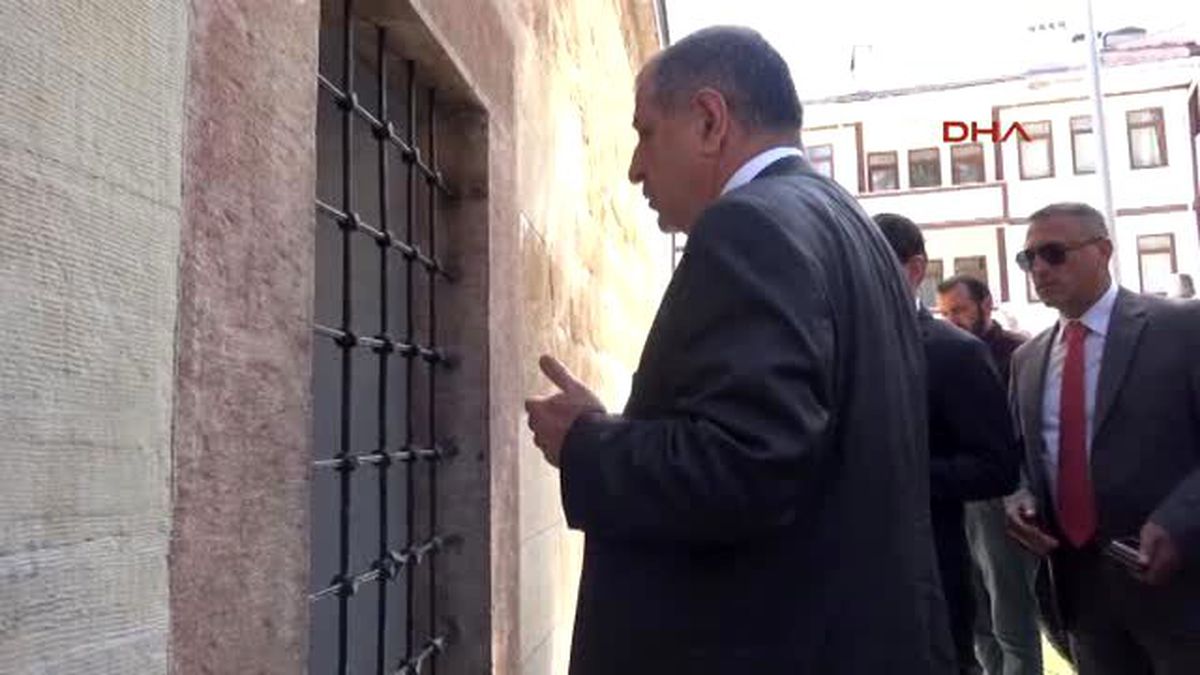 Kastamonu MHP\'li Özdağ: Saray, MHP\'de Kongre Yapılmaması İçin Elinden Geleni Yapıyor