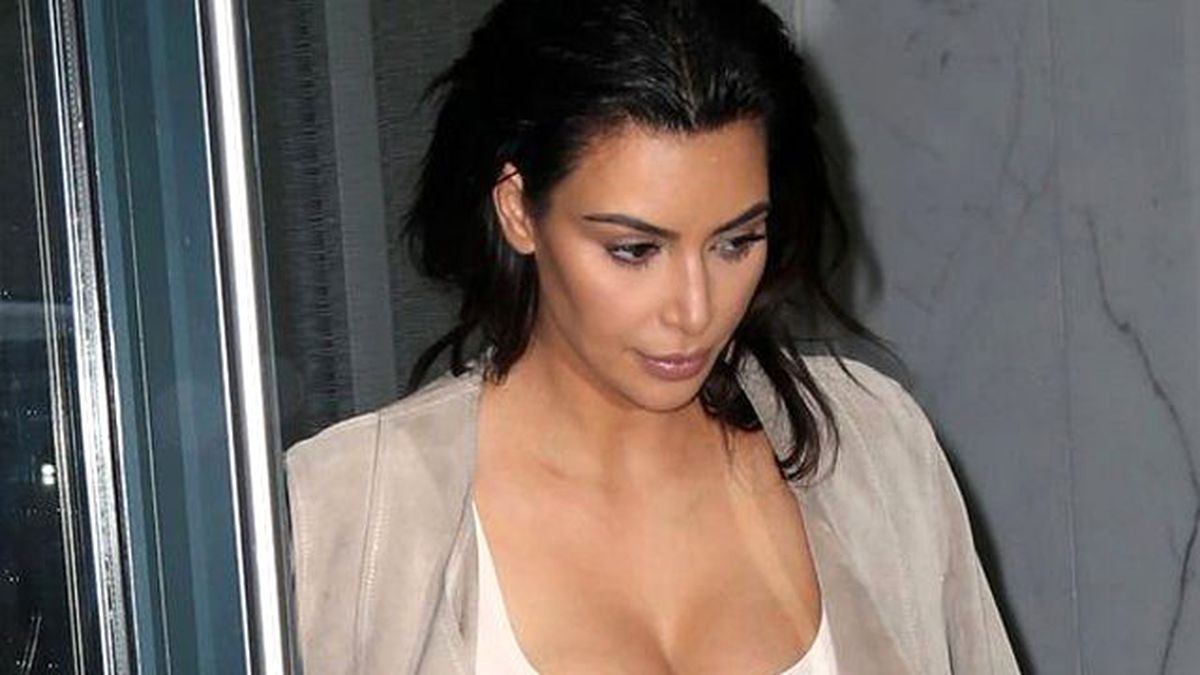 Kim Kardashian: Arkadaşıma Cinsel Organımı Gösterdim