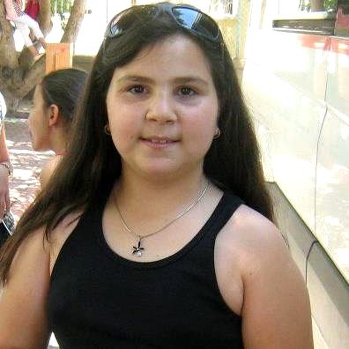 14 Yaşındaki Kız Öğrenci Kalbine Yenildi