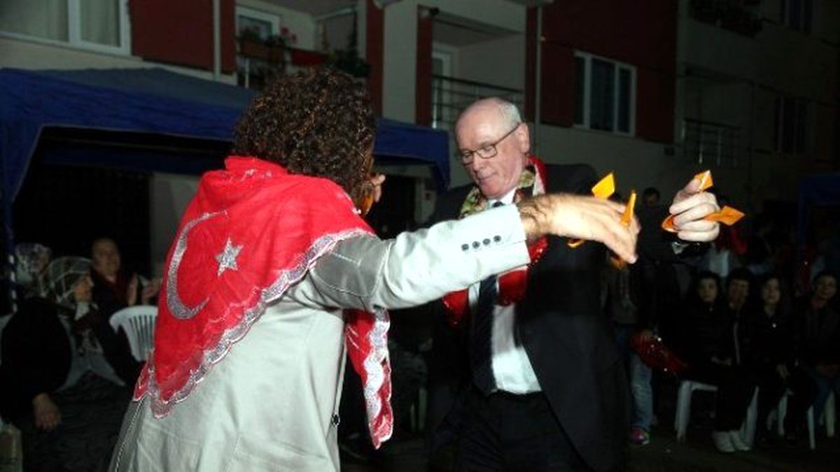 Başkan Kurt Asker Uğurladı