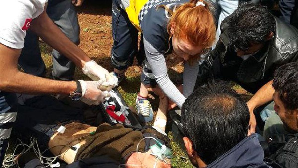 Çatak'ta Koyunlarını Otlatan Çobana Yıldırım Çarptı