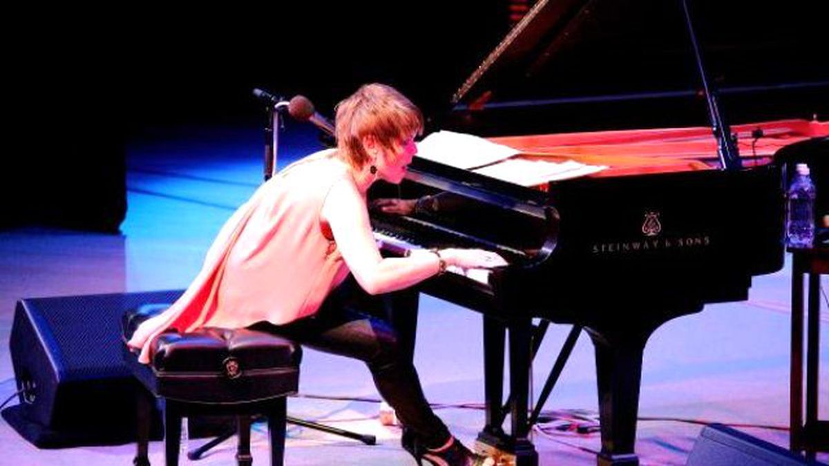 Cazın Duayeni Karrin Allyson Mersin\'de