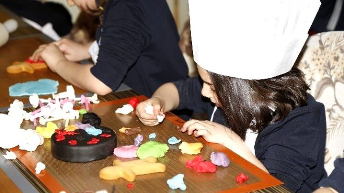 Geleceğin Şefleri Pasta Yapımında Hünerlerini Sergiledi