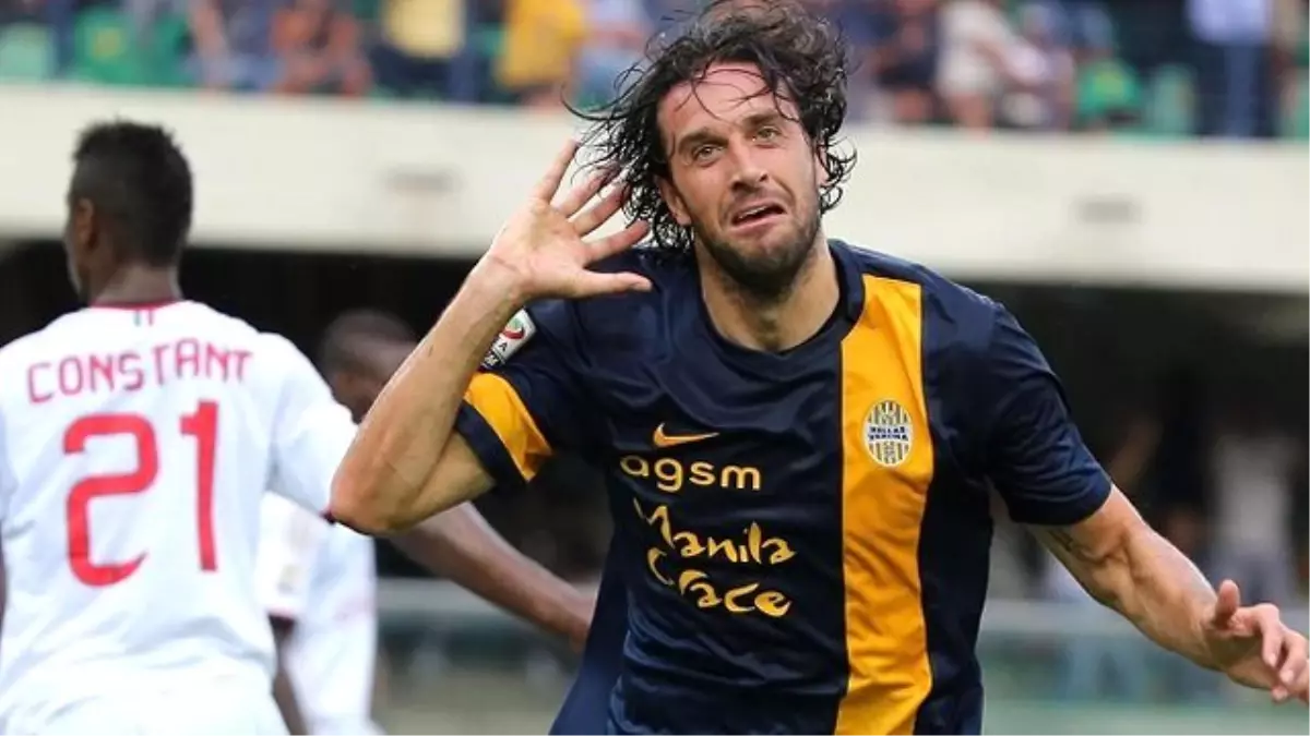 Luca Toni, 38 Yaşında Futbola Veda Ediyor