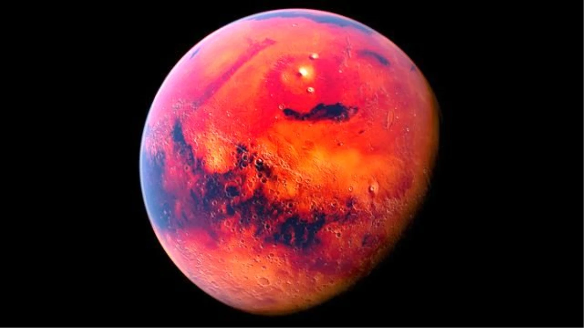 Mars\'ın Yüzeyinde Kaynayan Su Bulundu