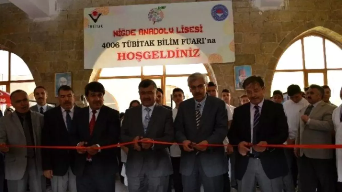 Niğde Anadolu Lisesindeki Bilim Fuarı İlgi Gördü