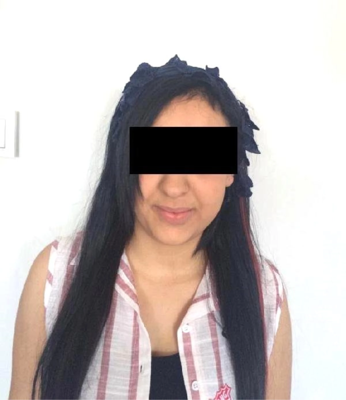 Soygun Yalanıyla Dolandırıcılık Yapan 18 Yaşındaki Kız Tutuklandı