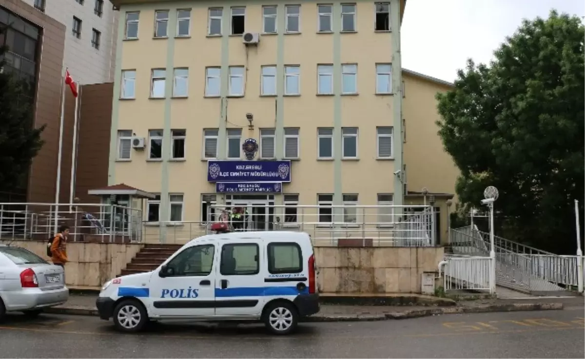 Uyuşturucu Operasyonunu Kavga Sanıp, 155\'i Aradılar