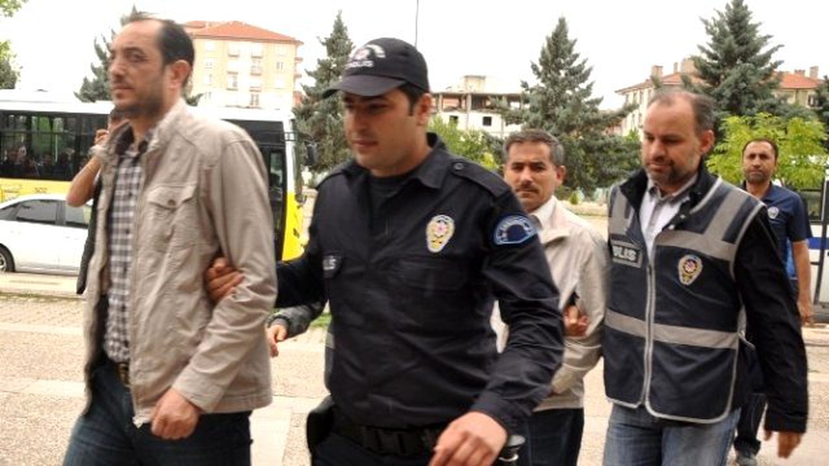 Aksaray\'da Fetö/pdy Operasyonunda 10 Tutuklama