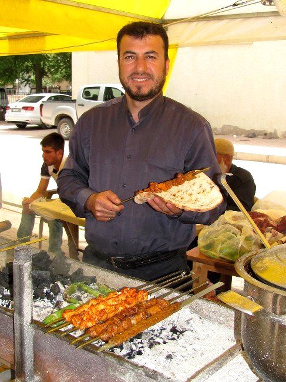 Araban\'da Fakir Aileler ve Kur\'an Kursu Öğrencileri İçin Kermes Düzenlendi
