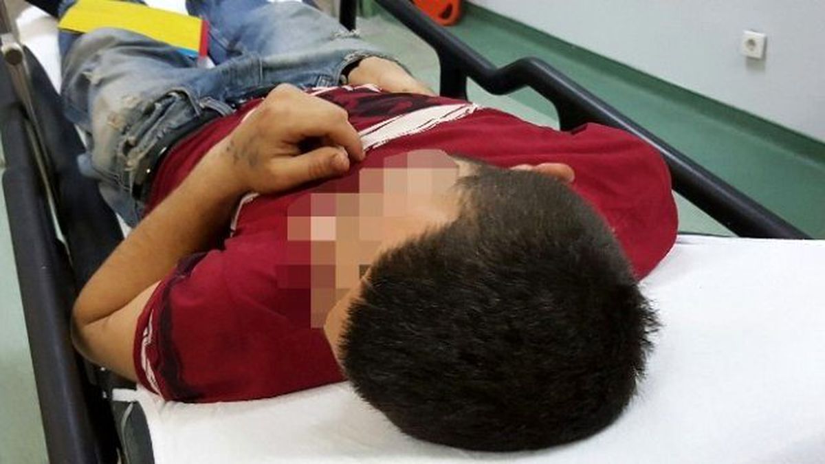 Bunalıma Girip Kendini Karnından Bıçakladı