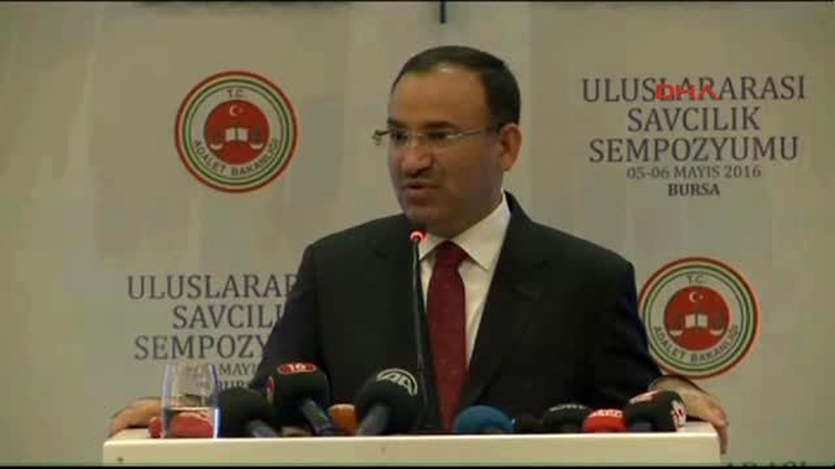 Bursa Adalet Bakanı Bekir Bozdağ Uluslarası Savcılık Sempozyumu\'nda Konuştu-2