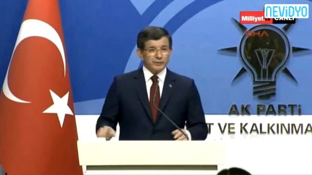 Davutoğlu Flaş Açıklamayı Yaptı!