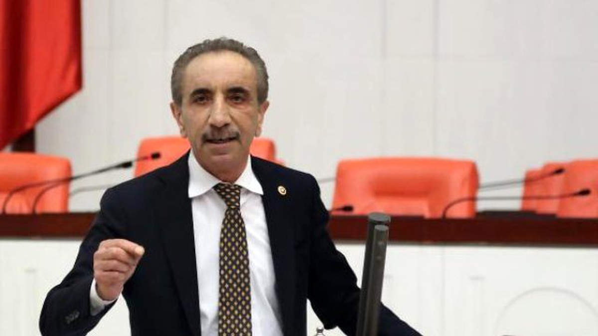 Deniz Gezmiş ve Arkadaşları İçin Kanun Teklifi