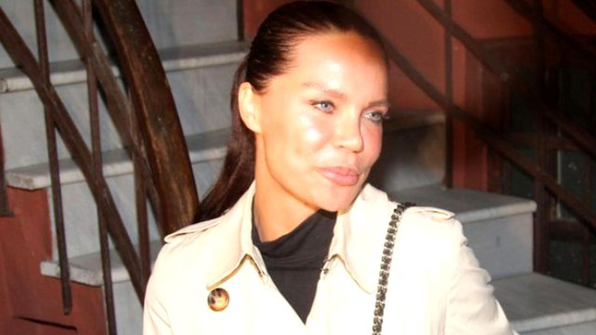 Ebru Şallı'nın Yüzüne Ne Oldu?