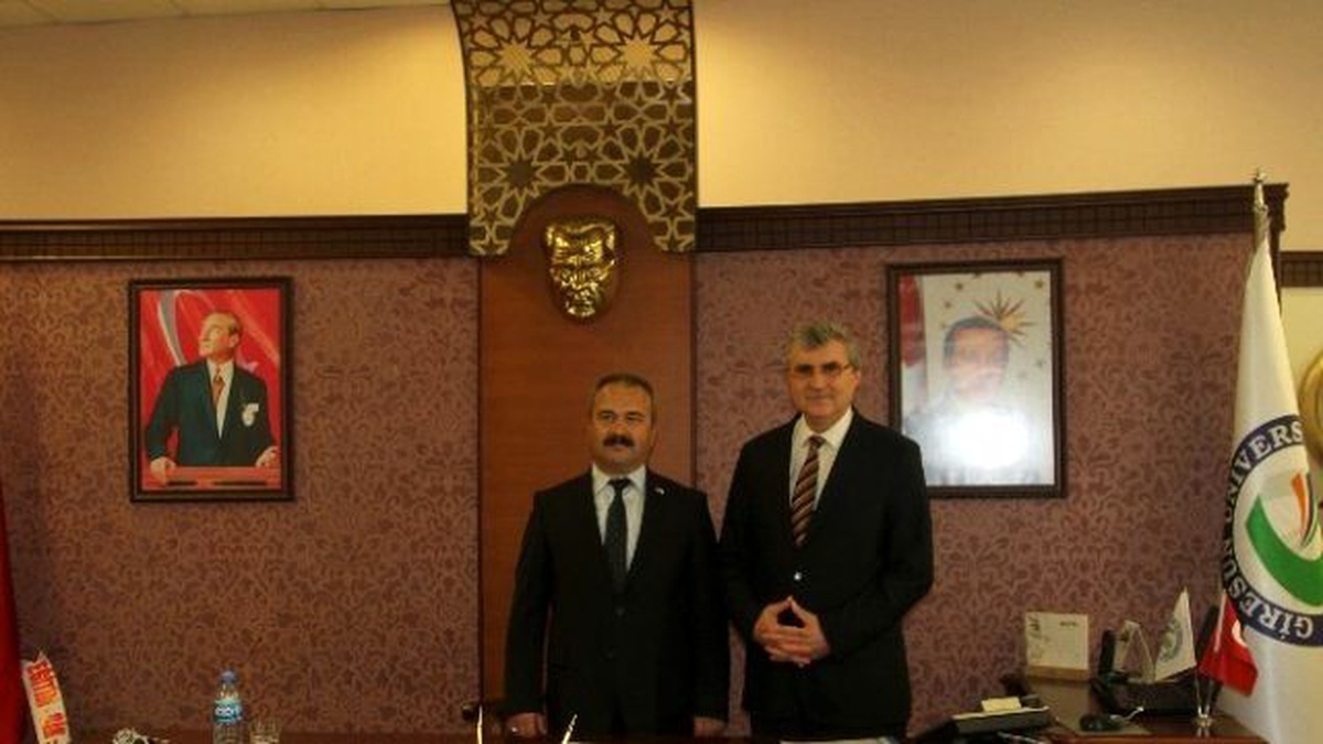 Ekrem Yüce\'den Yeni Rektöre Hayırlı Olsun Ziyareti