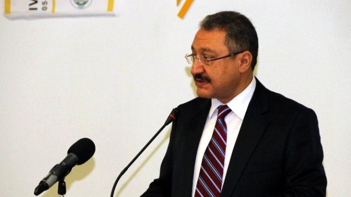 Erü\'de \'4. Çevre-tasarım Kongresi\' Düzenlendi