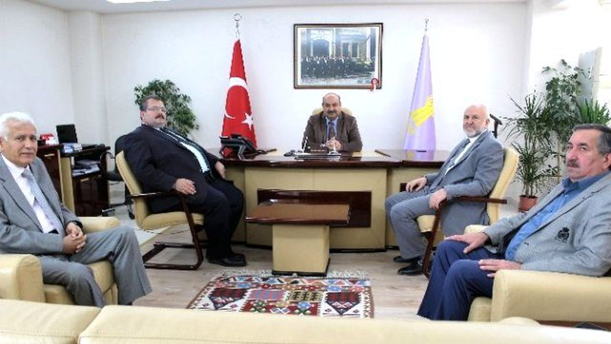 İl Genel Meclisi Başkanı Sel\'den Esob Başkanı Konak\'a Ziyaret