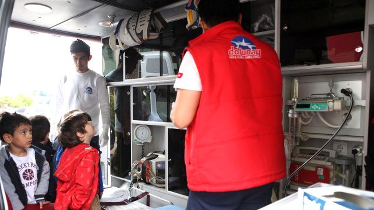 İlkyardım Haftasında Ambulansı Keşfettiler!