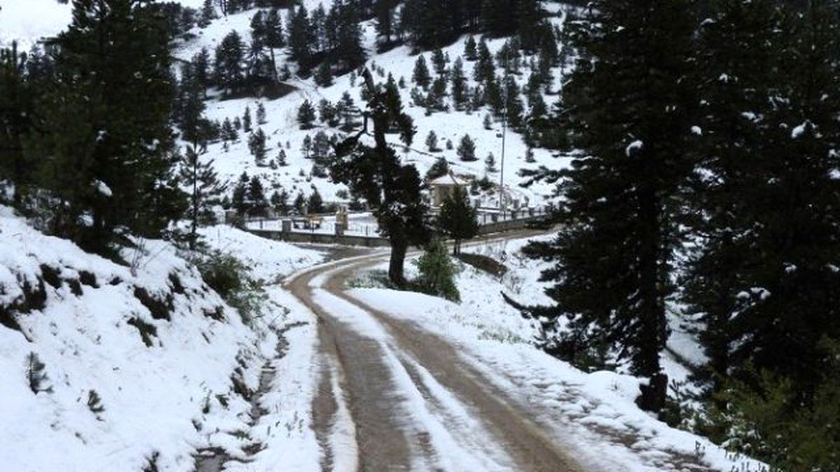 Isparta\'da Mayıs Ayında Kar Sürprizi